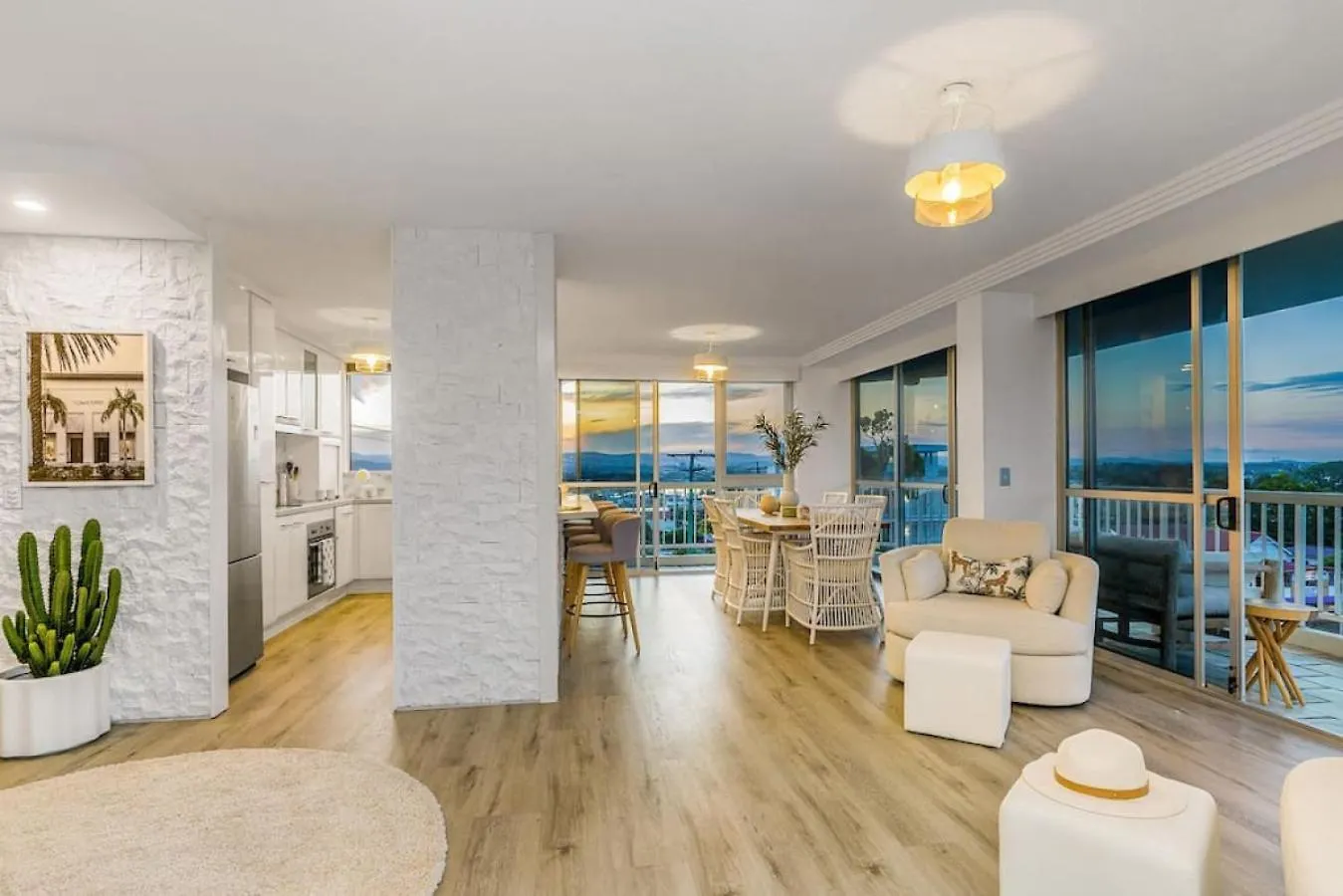 Skyfall - Breathtaking Views From Sunrise -Sunset Gold Coast